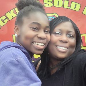 Meet your Posher, Heidi